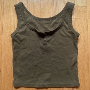 Green Button Tanktop